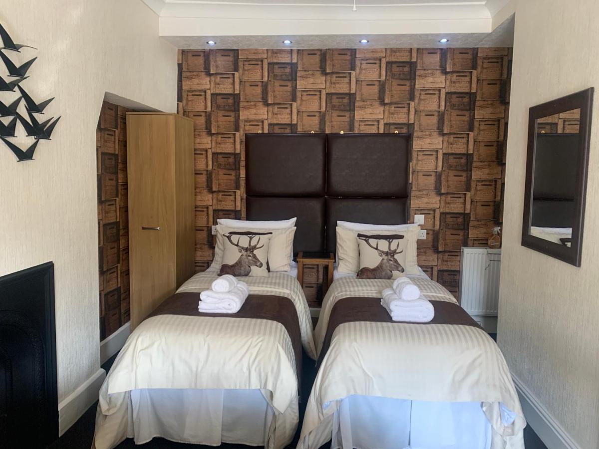 Arran Lodge B&B Torquay Ngoại thất bức ảnh